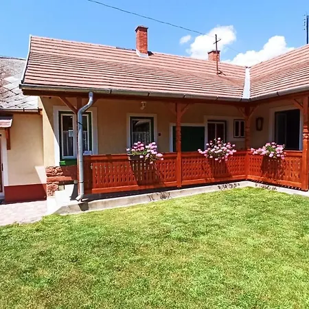 Apartament Tulipanos Haz Balatonfůzfő